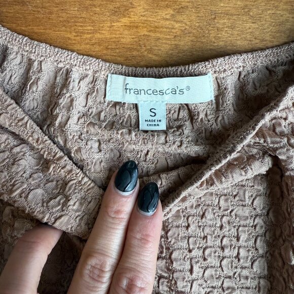 Francesca’s Textured Puff Sleeve Square-Neck Bodysuit – Taupe – Size S (NEW) - Picture 5 of 6